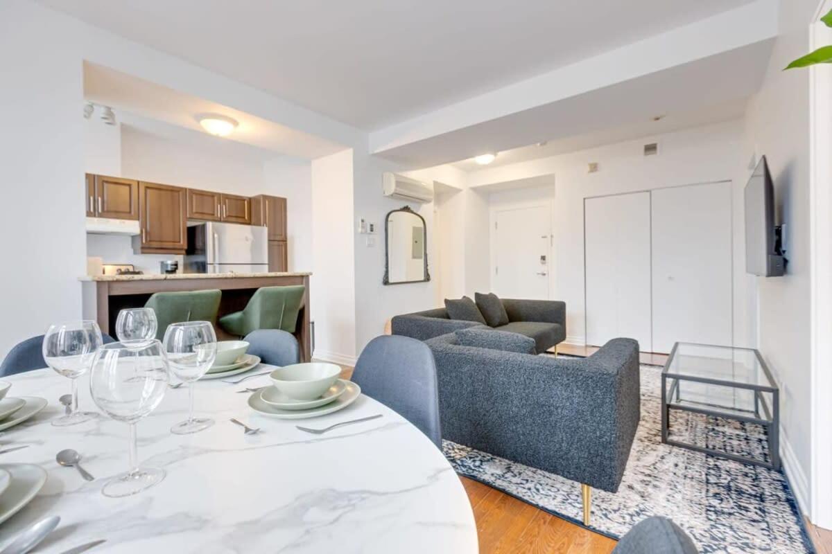 M11 Gorgeous Bright Corner 2Br In Heart Of Mtl Appartement Montréal Buitenkant foto
