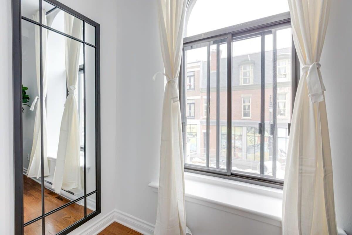 M11 Gorgeous Bright Corner 2Br In Heart Of Mtl Appartement Montréal Buitenkant foto